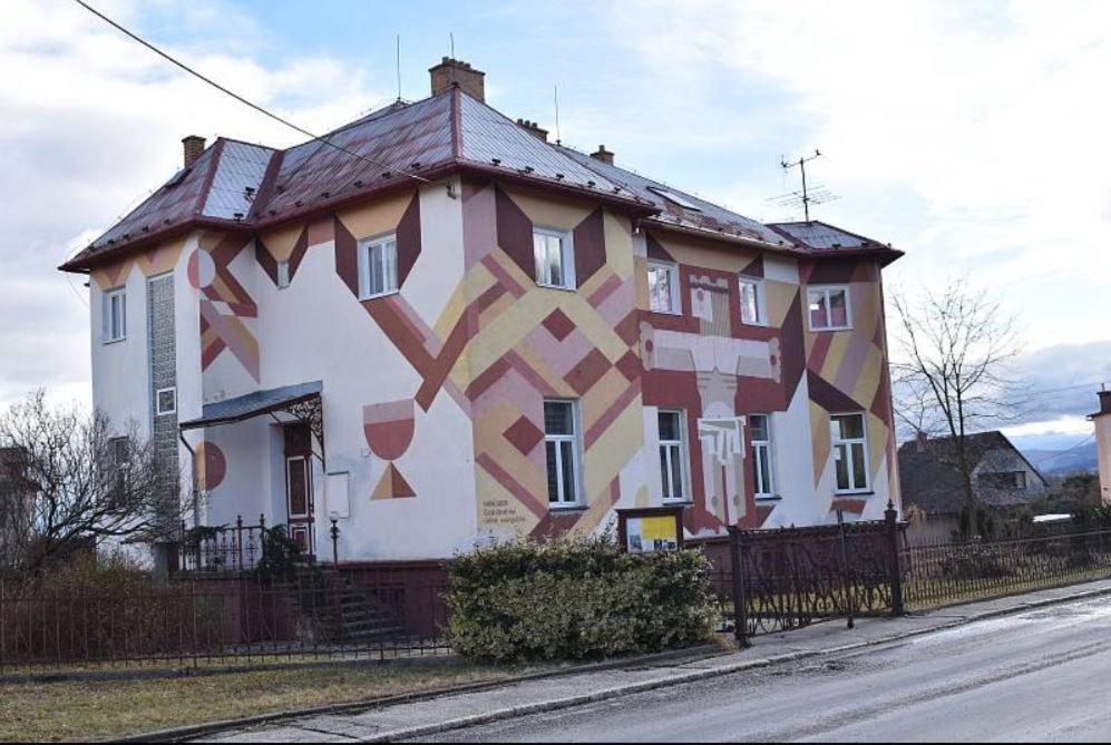 KEMP a stanování na faře Javorník Exterior foto