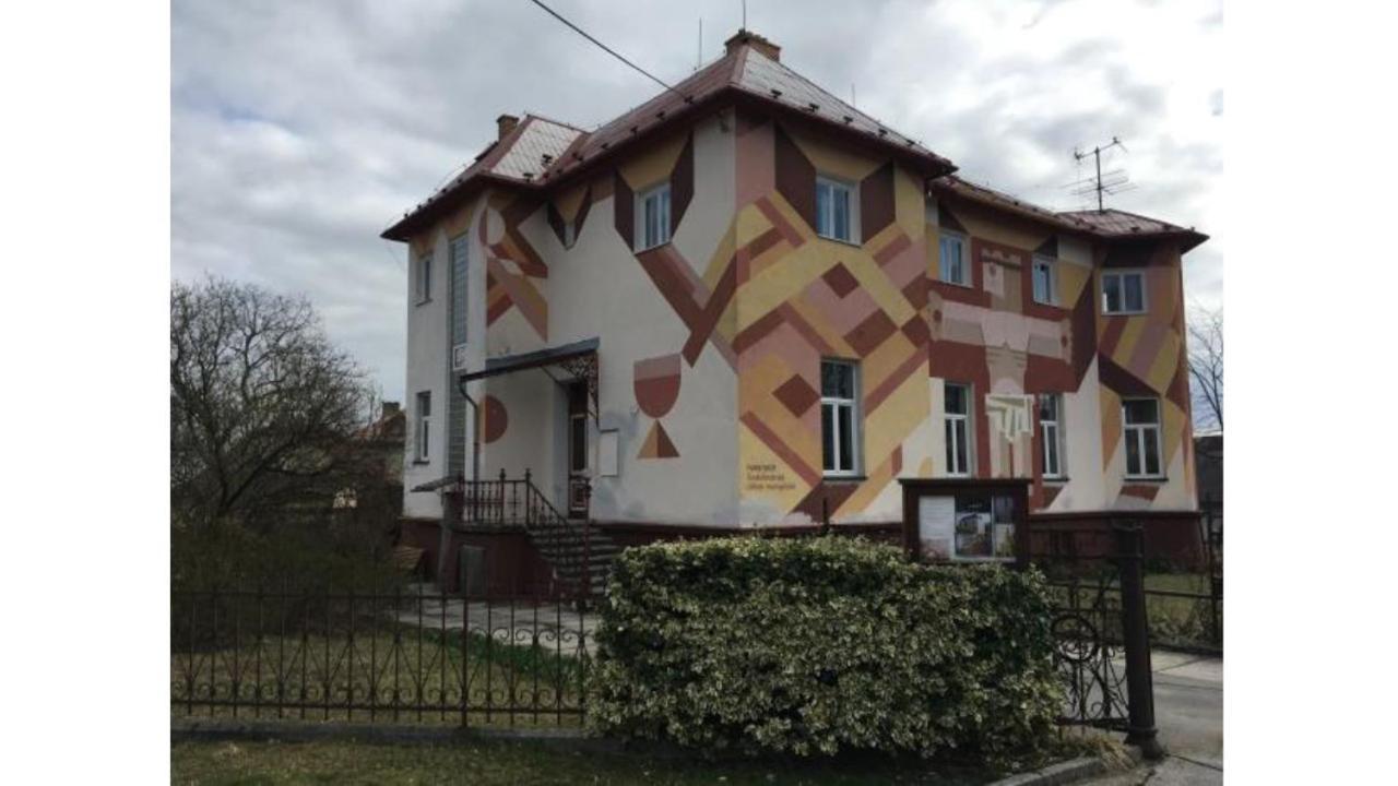 KEMP a stanování na faře Javorník Exterior foto